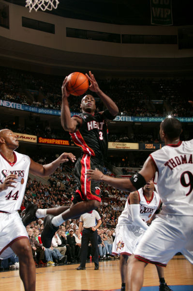 世界逐步重 世界逐步重