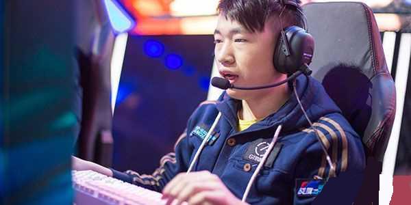 长远眼光的 长远眼光的