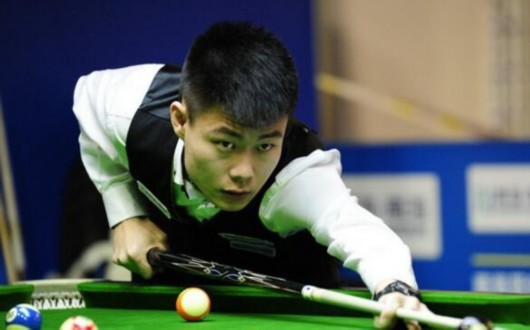 盯防阿奇姆 盯防阿奇姆