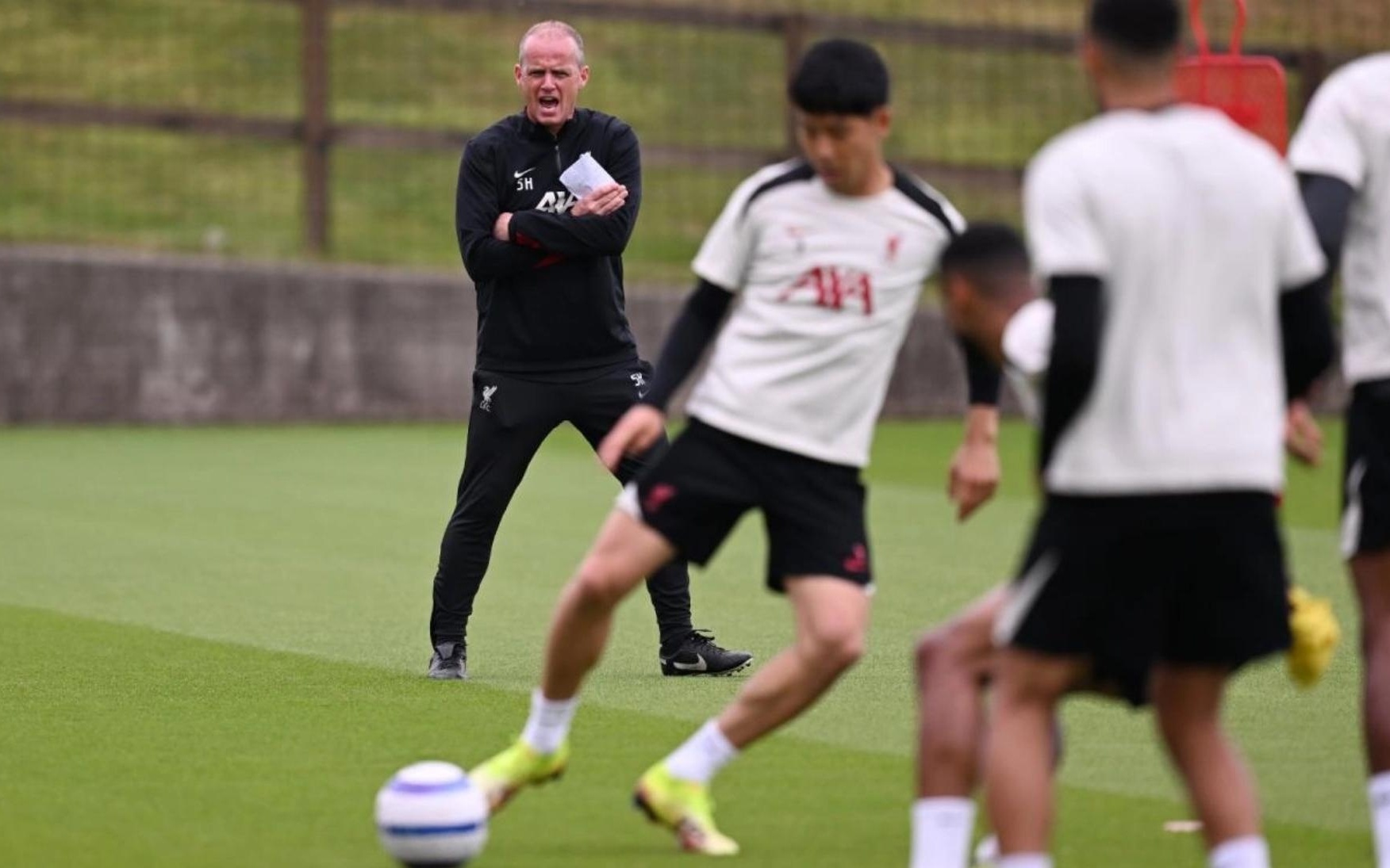 为球迷们奉 为球迷们奉