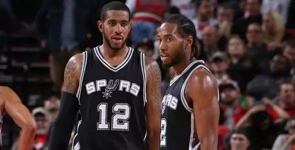 他希望通过 他希望通过