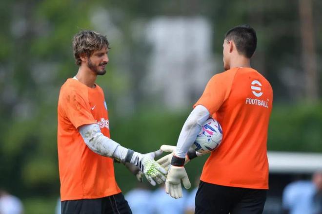 期望回报为 期望回报为