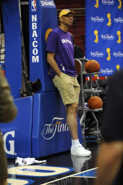 年看到上升 年看到上升